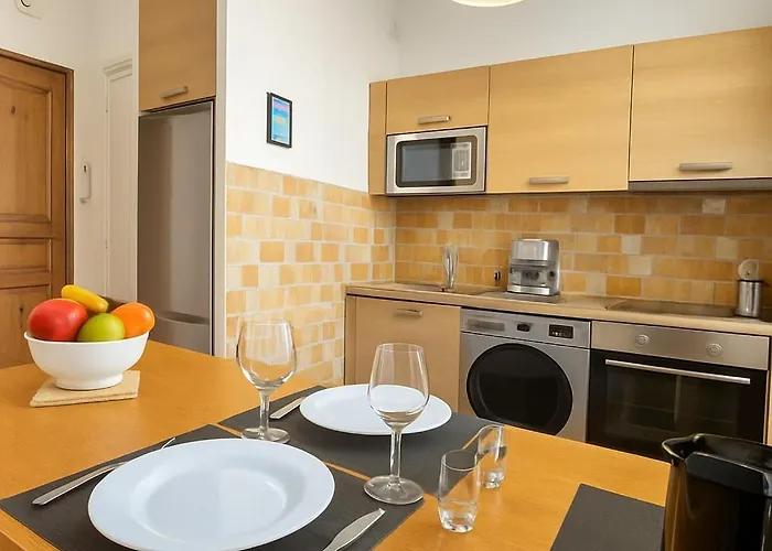 Cote Vieil Apartment